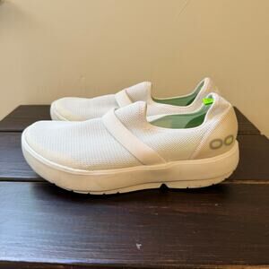 OOFOS OOmg Low All White Mesh Slip On Recovery Comfort Shoes Women's Size 8